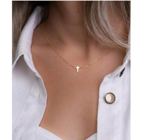 NEW! Anthropologie Delicate Tiny Petite Cross Gold Necklace - Picture 5 of 5